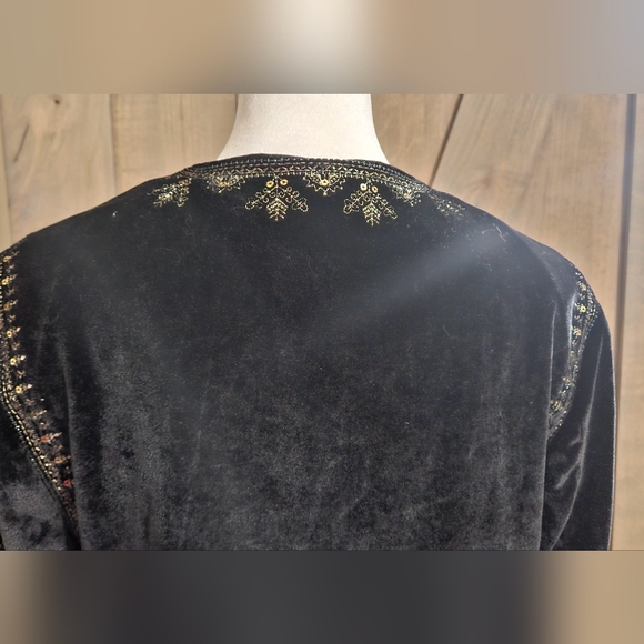 CHRISTIAN SIRIANO NY Black velvet Metallic embroidered details. Size Small NWT - Picture 12 of 16